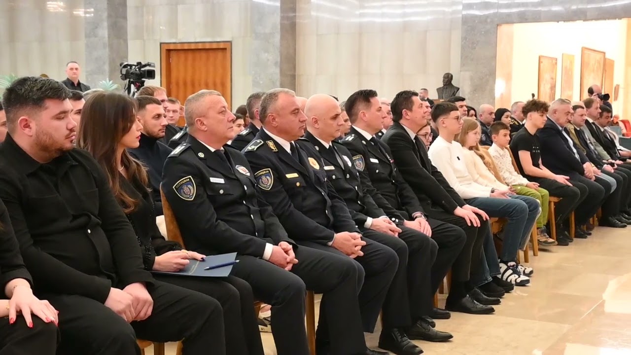 Dačić-Vaši očevi bili su časni i požrtvovani ljudi. Ljudi velikog i neustrašivog srca.