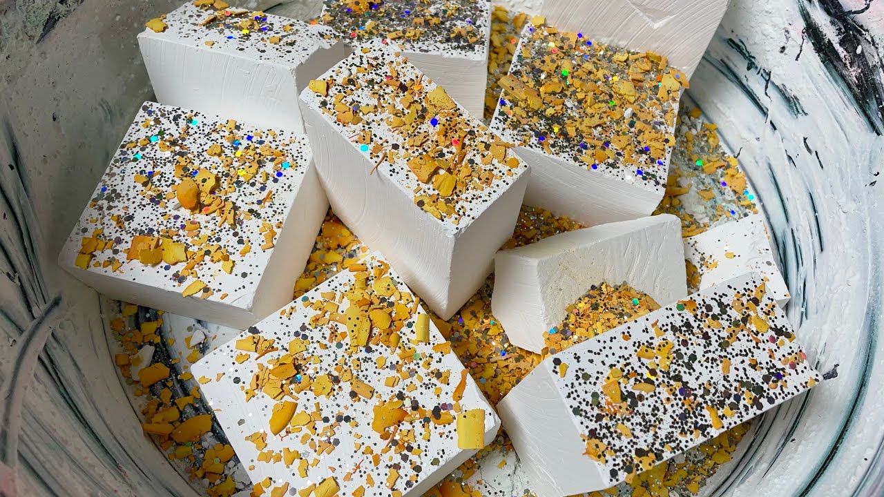 Fresh Chalk with Yellow Chalk Flakes & Glitter