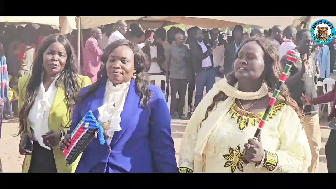 Madengeng Akol Akol Aluong performs during the welcoming ceremony of Hon. Albino Ayok Akol Atak.
