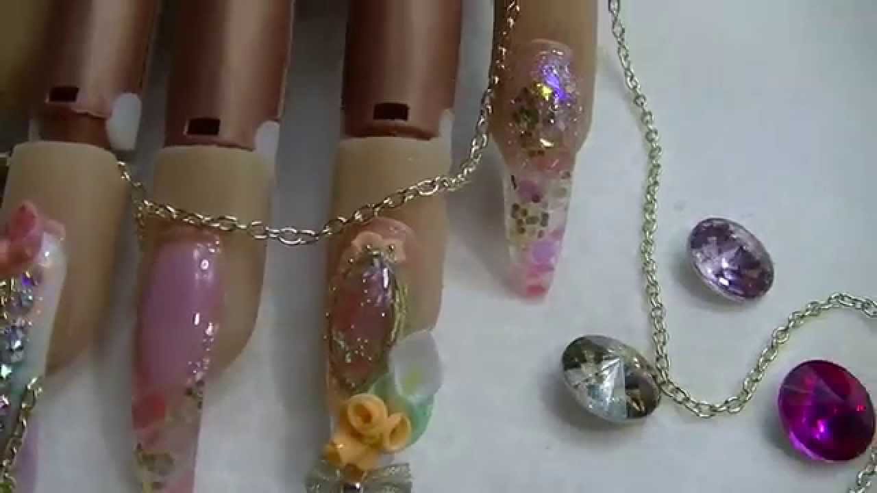Uñas Acrílicas: Gema y concha nácar encapsulada y 3d