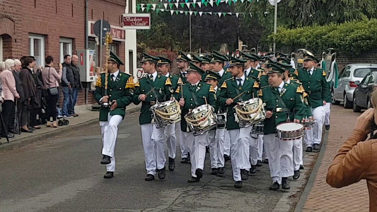 Gohr Schützenfest 2017 - Sonntags Frühparade vor dem König