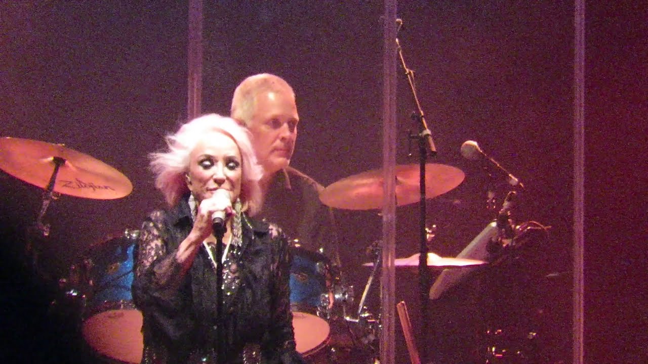 Tanya Tucker 8.3.19 I’m on Fire ~ Ring of Fire