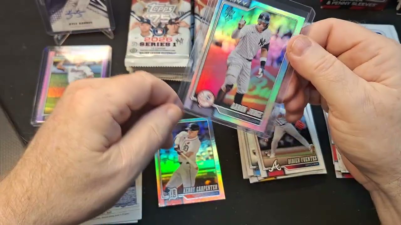 Бейсбольные карточки Topps Series 1 2026 года — коллекционный набор № 3 — спонсор: Scooter