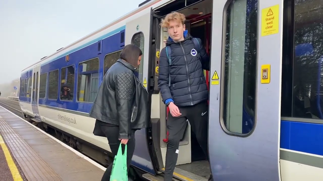 Trains at Haddenham & Thame Parkway January 2023