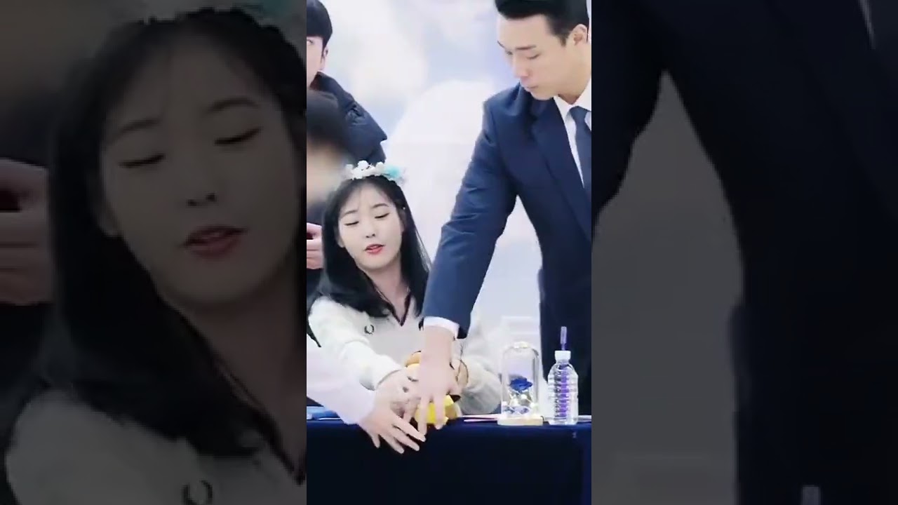 IU funny moment with her bodyguard😂😂💕#IU#kpop#iulove#iucutemoment#korea