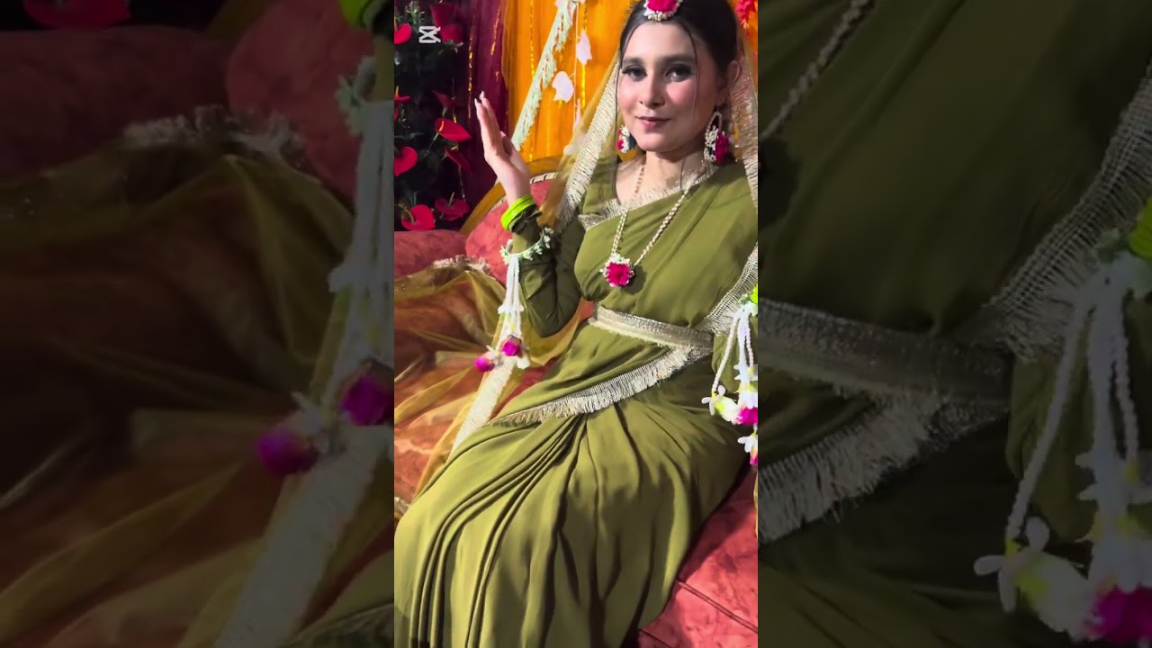 ছোটো বোনের মেহেন্দিতে আমরা সবাই❤️