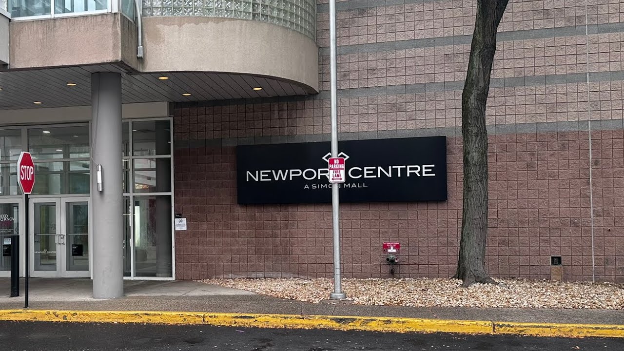 Walking into Newport Centre Mall | 4k | Part1 