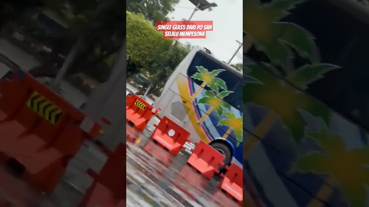 BUS SILIWANGI ANTAR NUSA MENEMBUS HUJAN DERAS 