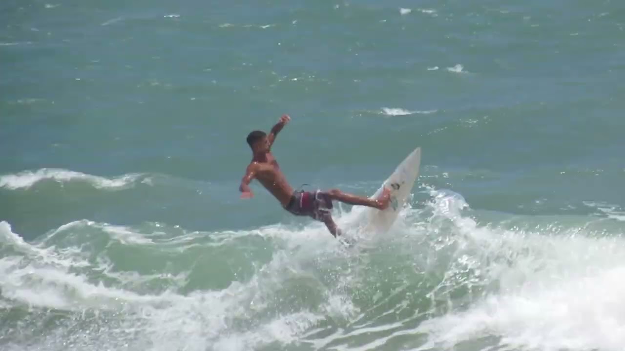 Free surf no Quebra mar da redinha nova