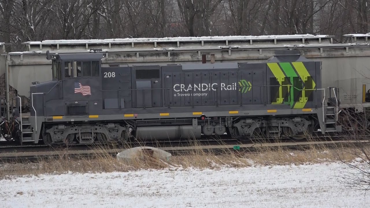 COW and CALF on the CRANDIC! CN and UP railyard drone views, and a long Iowa Northern with slugs!