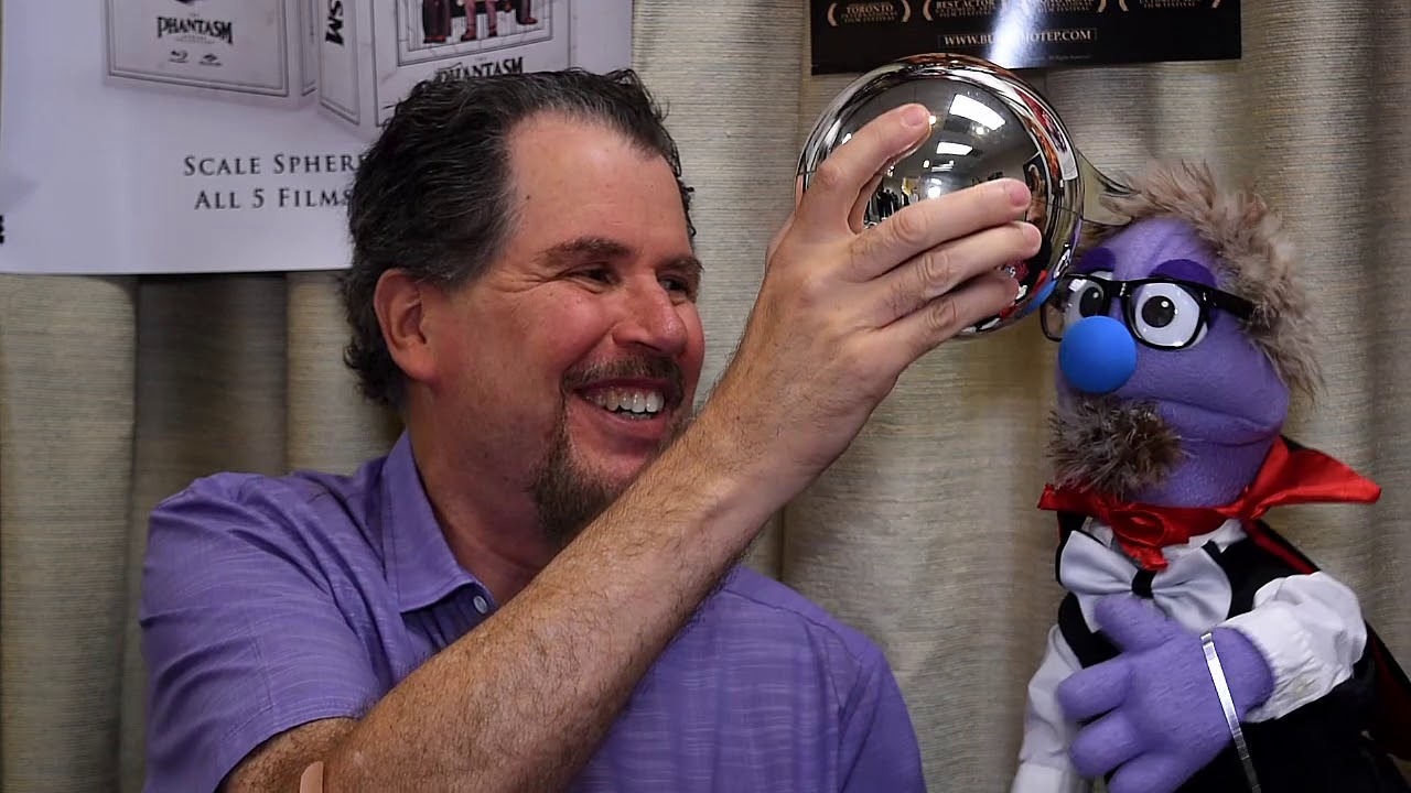 That Time Phantasm Director Don Coscarelli Talked to a Puppet at Son of Monsterpalooza