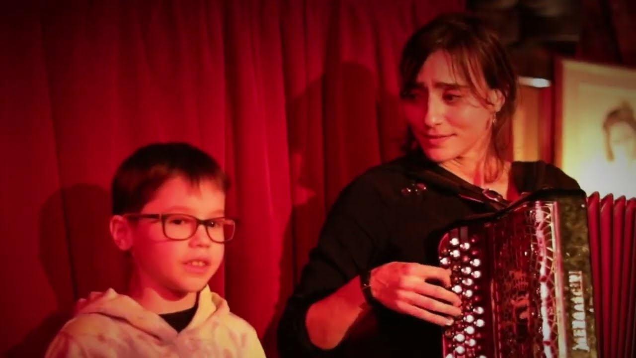 Justine Jeremie & Martin au Lapin Agile
