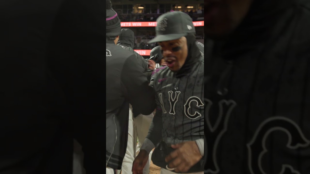Luis Robert Jr. WAlk-off home run. Absolute cinema.