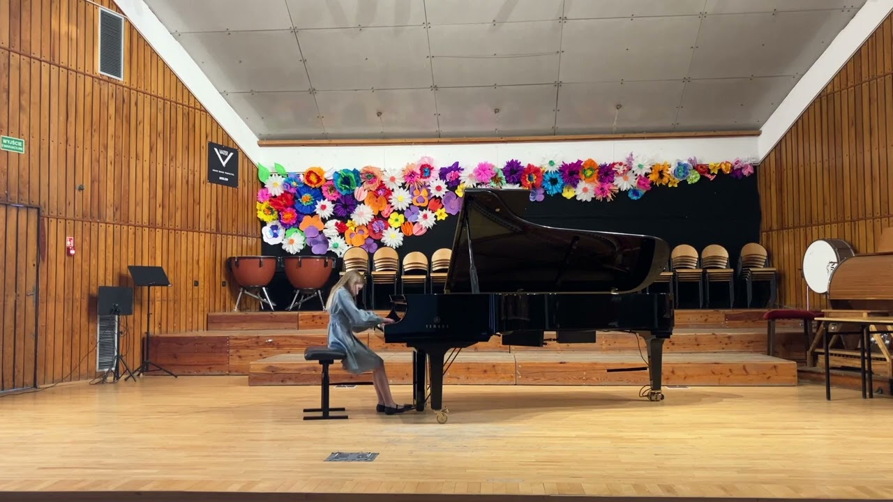 Julia Stryczek | Grupa III | Miejsce III | EKP V