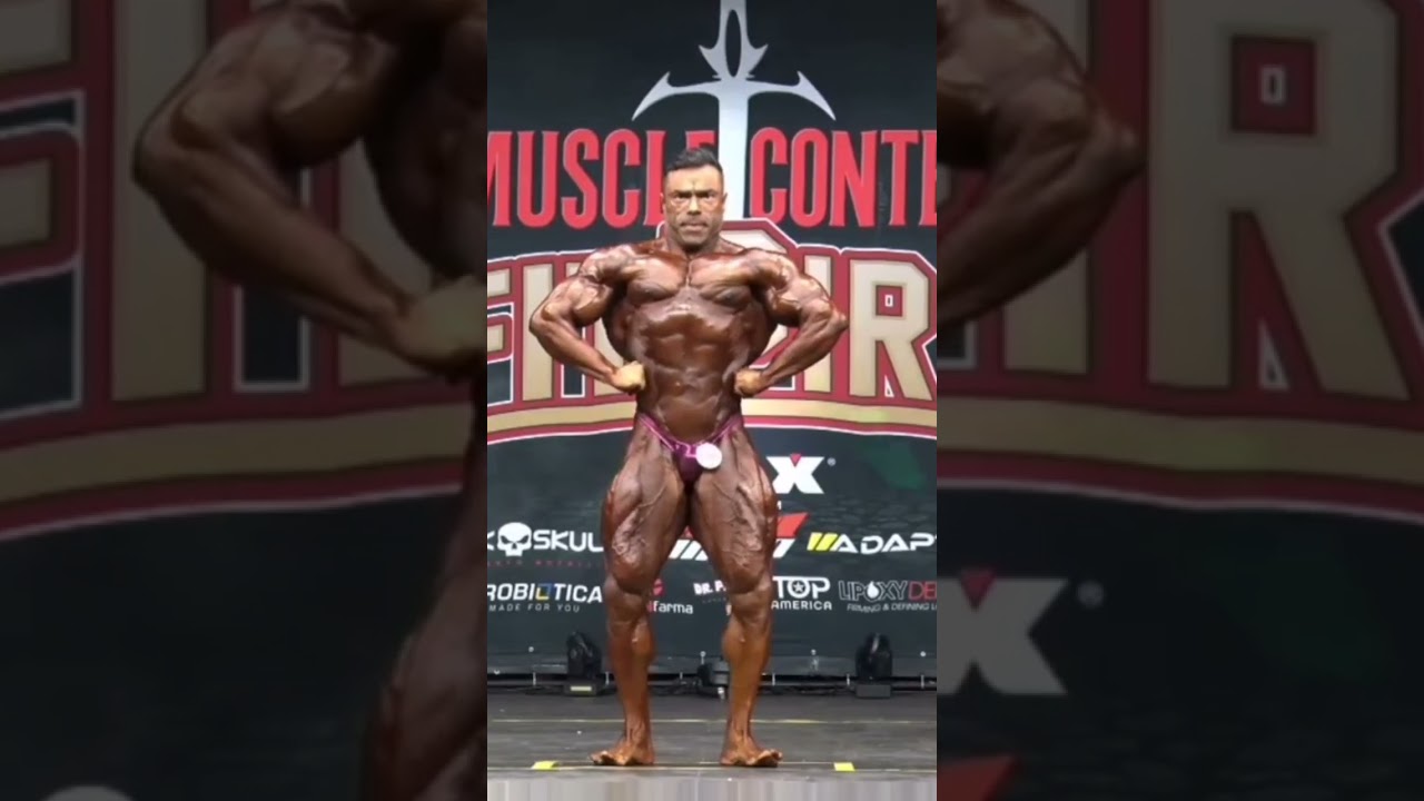 Eduardo Correa Posing at FitPira Pro Prejudging 212 Pro #shorts