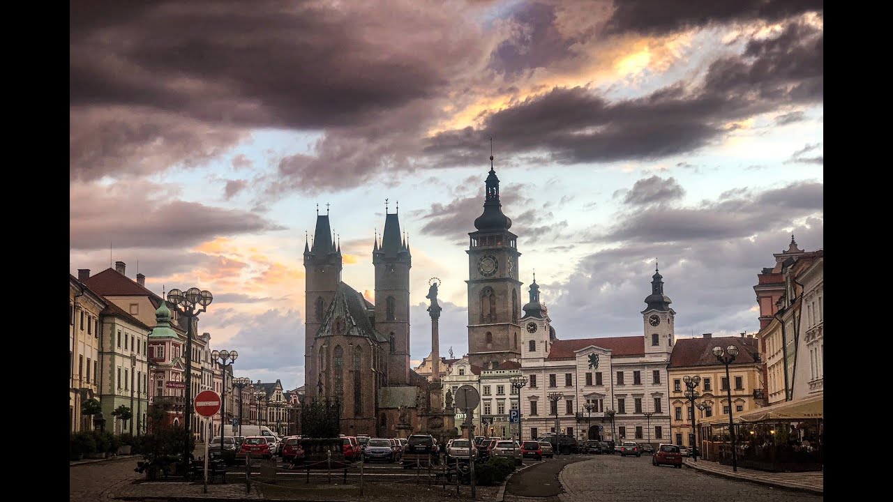 Hradec Králové 1985/2024
