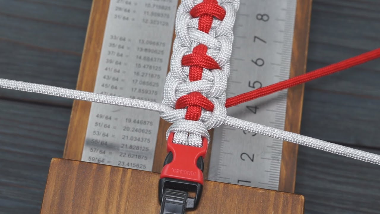 RED CROSS Paracord Bracelet