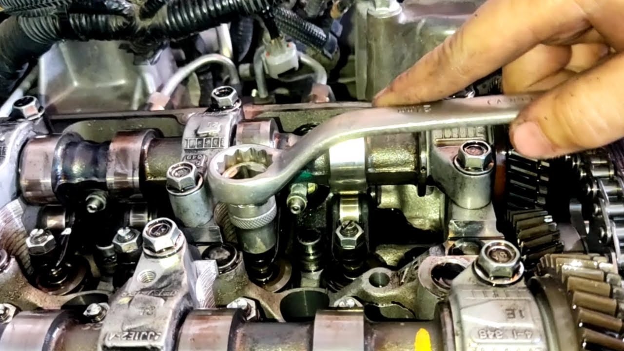 How to adjust valve clearance engine 4JK1 | Cara melaraskan kelegaan injap enjin 4JK1 |