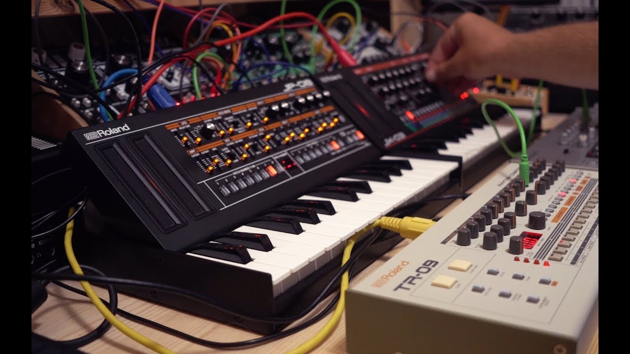 Emmanuel Top - Tone / Riamiwo Livemix with Roland Boutique Tr09 Tb03 Jp08 (Riamiwo StudioVlog 49)