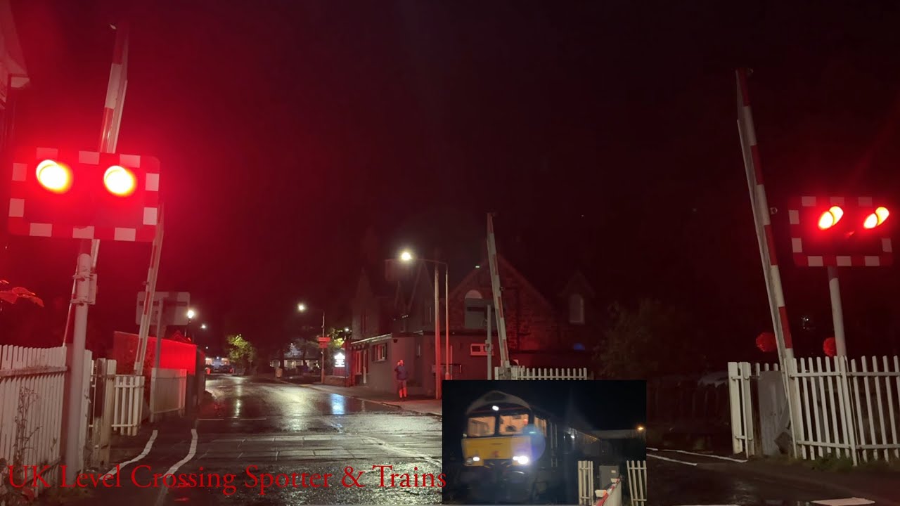 10 Minute Closure at Kingussie Level Crossing, Highland