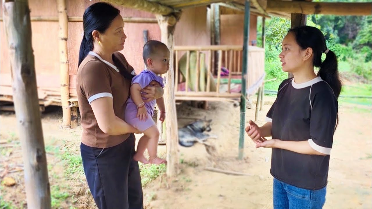 Since Chinh's mother came to live with them, the house has become much more cheerful
