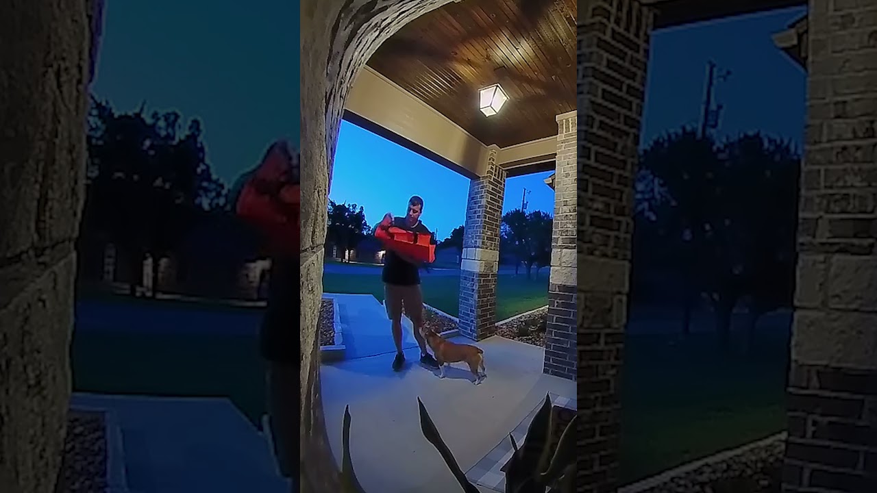 DoorDash driver curses woman out for 25% tip on $20 order: &lsquo;Nice house for $5 tip&rsquo; #shorts