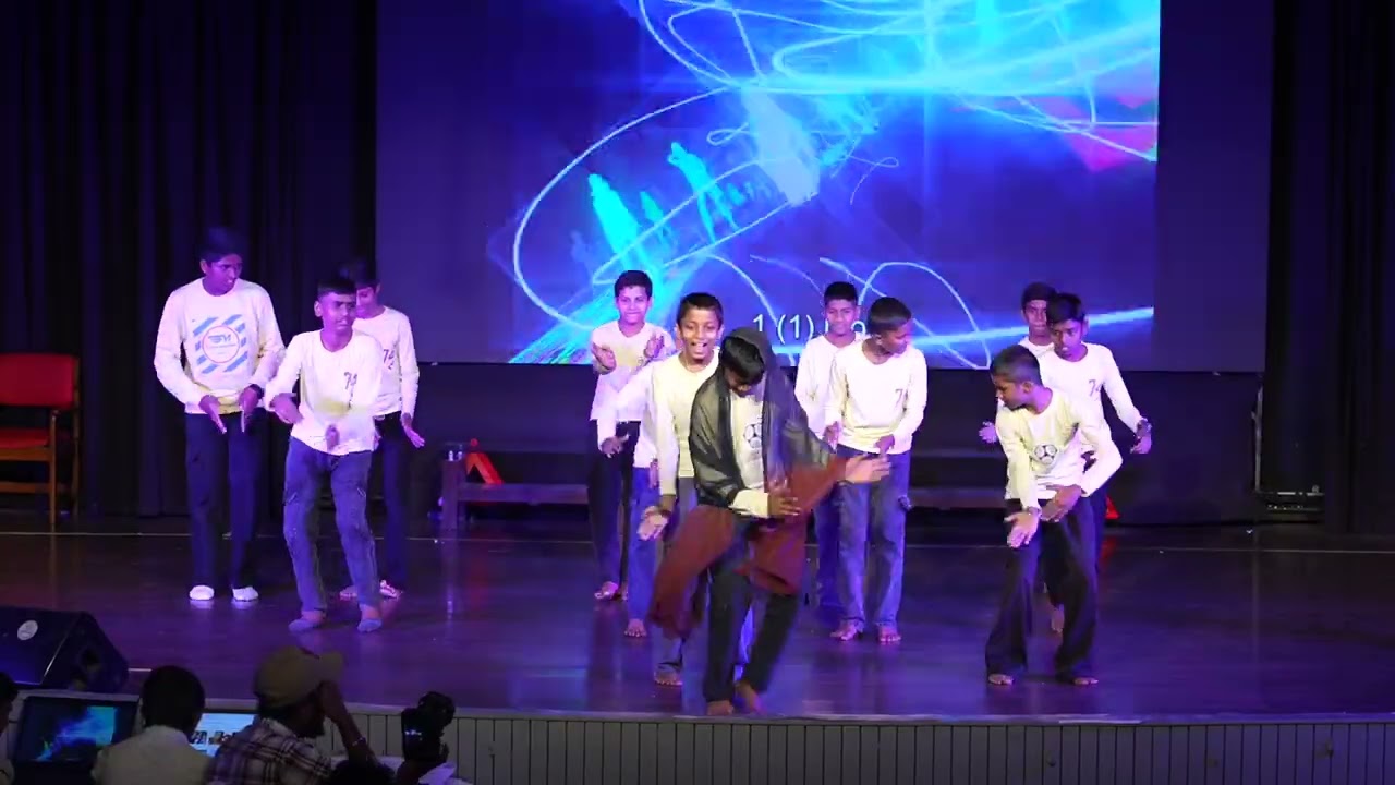 Sree Manjunath Vidyalaya, Magadi Road, B-23. School Day Dance 2026, 8th A boys