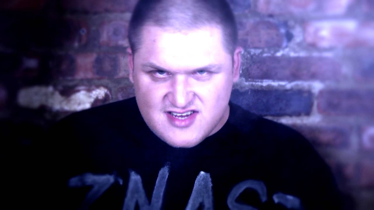 Skor - Znasz Ich (official video) - Zam&oacute;w 'Muzykoma' na www.eskaoer.pl