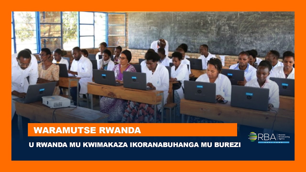 U Rwanda mu kwimakaza ikoranabuhanga mu burezi: Menya uko abarimu batangiye gusaranganywa mudasobwa