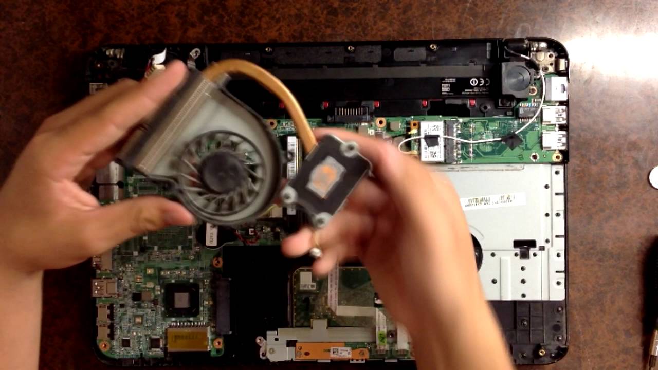 TOSHIBA Satellite L845 Armado y Desarmado (Tutorial)