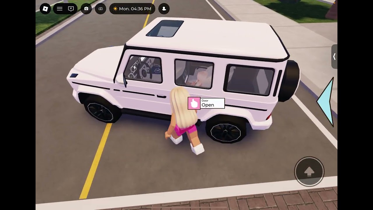 Me and my daughter have a fun time in Barry Avenue RP .￼