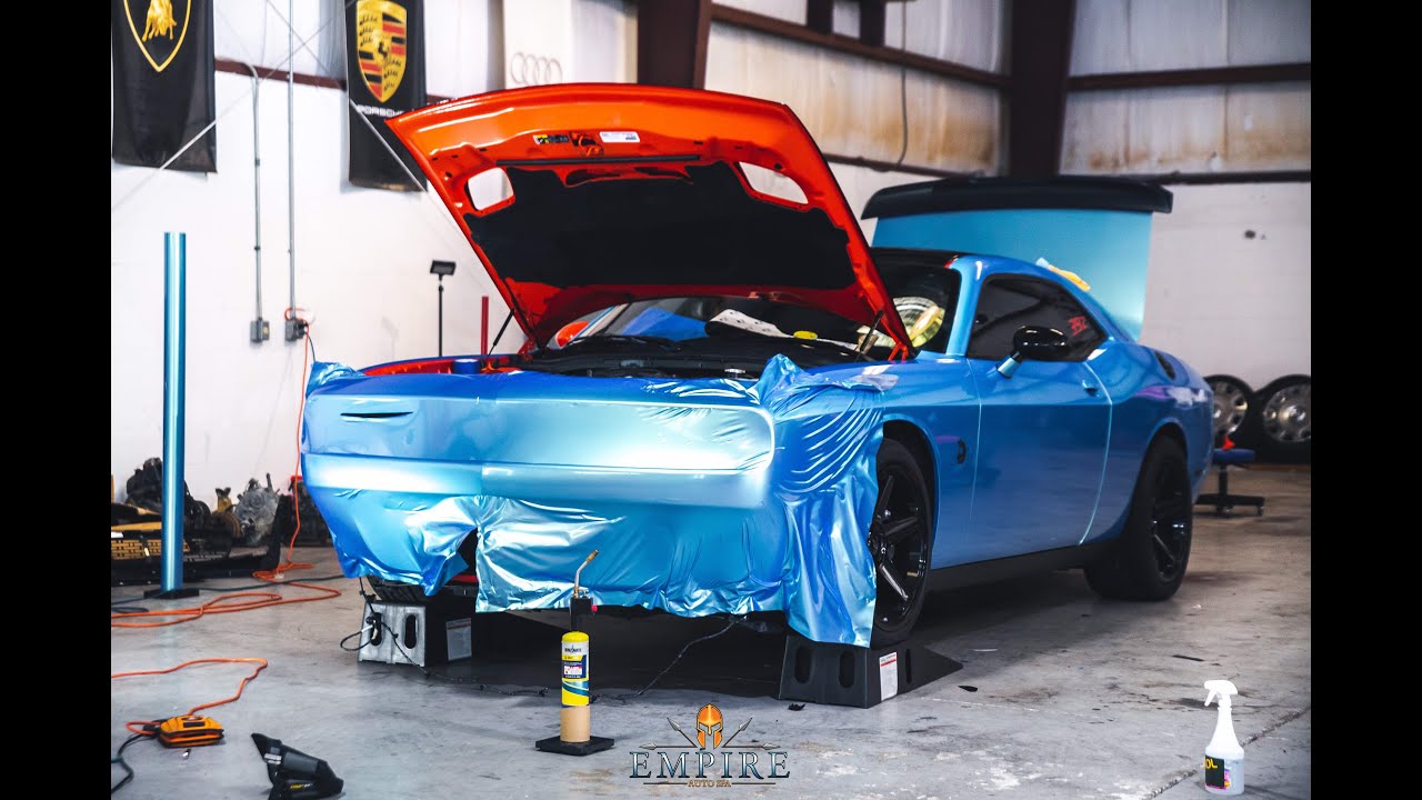 Dodge Challenger 392 Scat pack Gets Wrapped in ORACAL Color Shift Vinyl