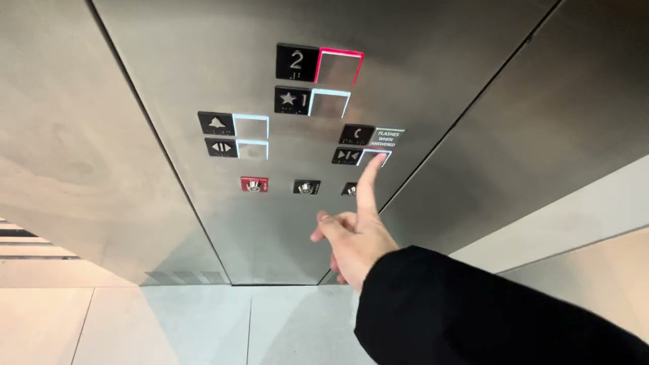 Schindler 5500 MRL Traction Elevator @ Fairview Mall (North York)