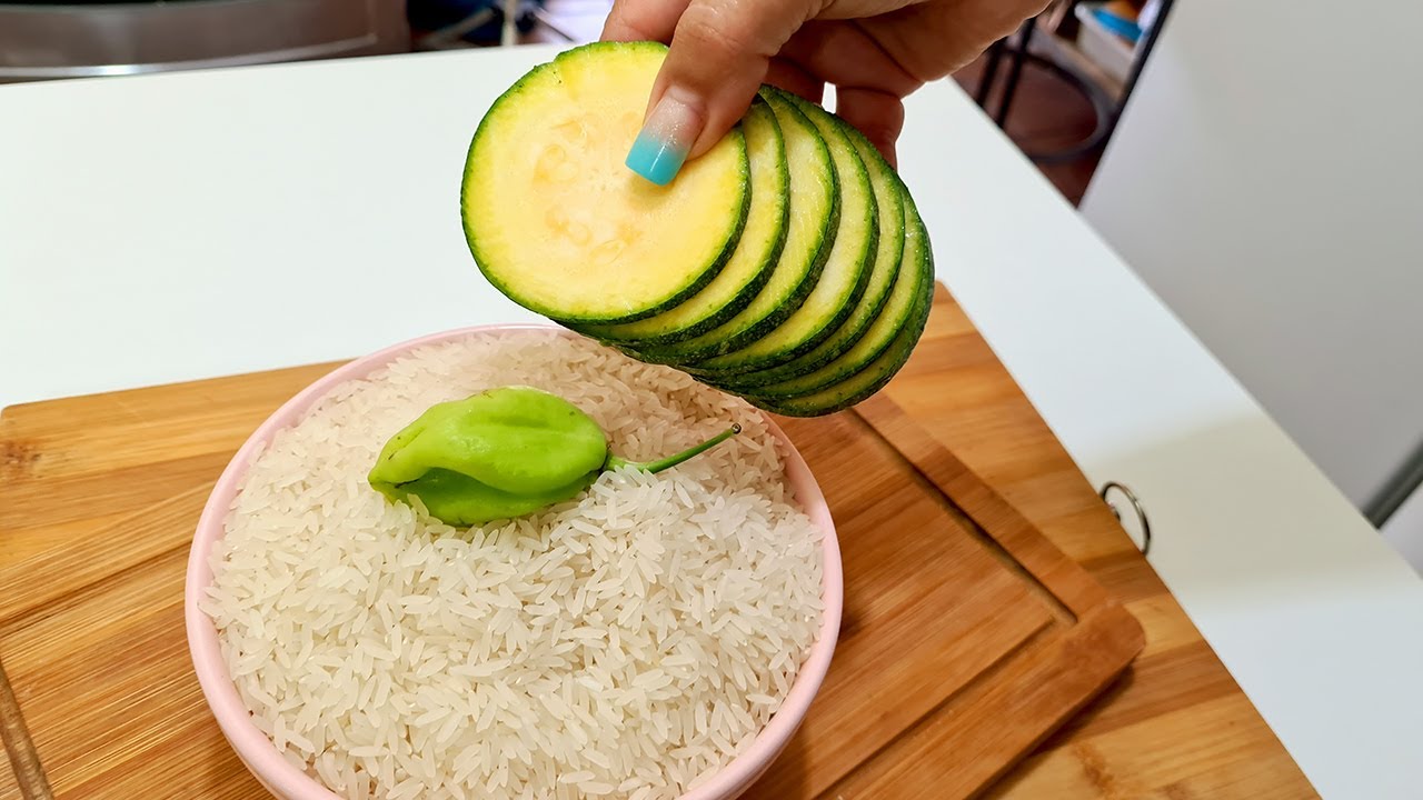 Nunca comi um arroz tão delicioso ! todo mundo vai querer a Receita !