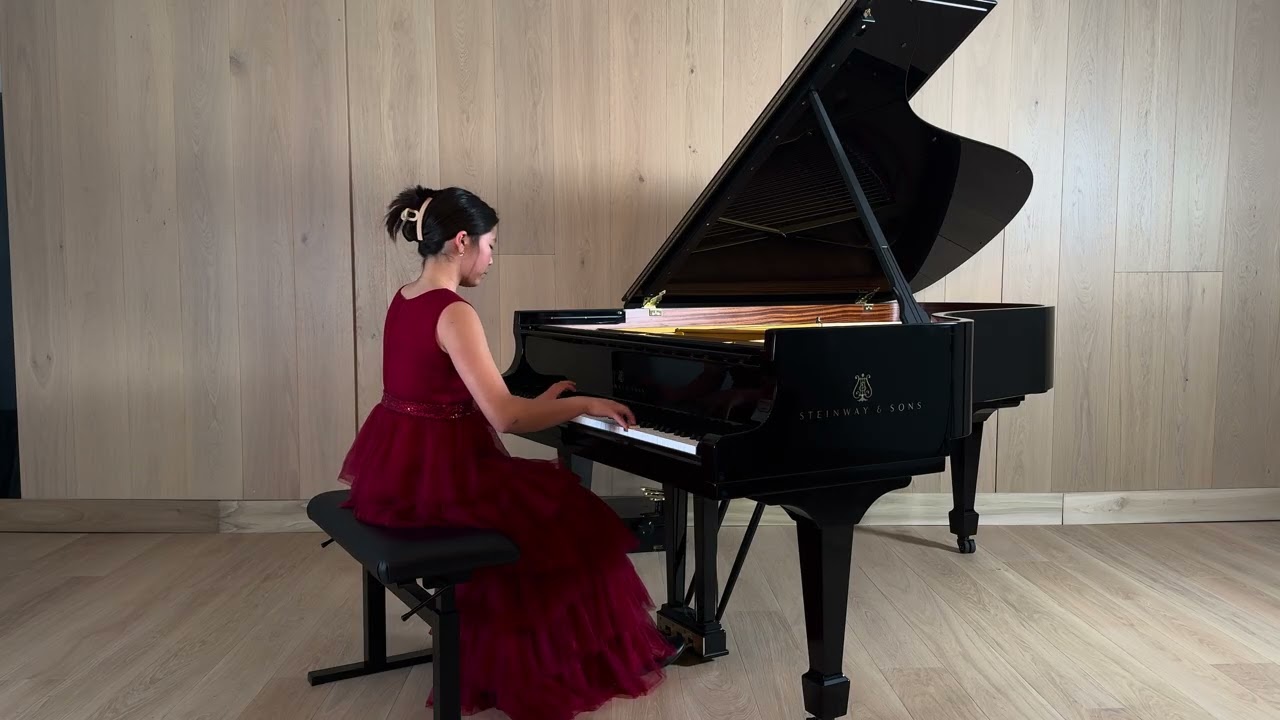 Selena Zhang - Mendelssohn rondo capriccioso in e major op. 14