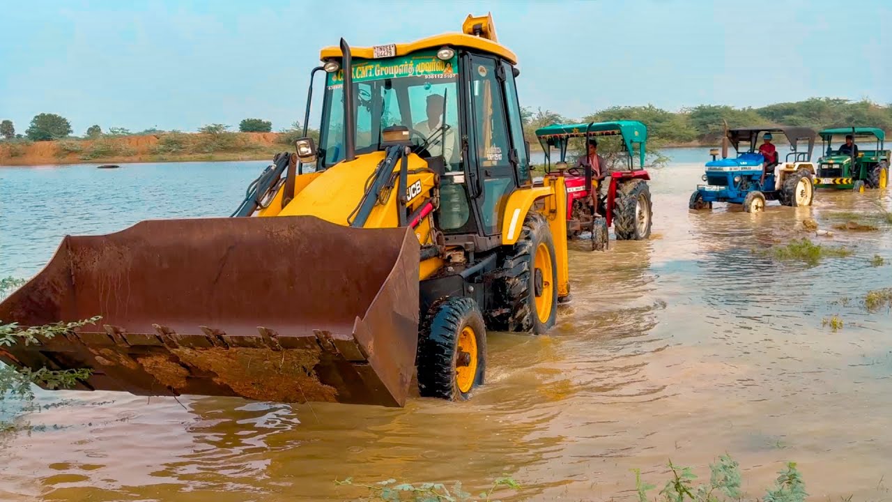 Tractor Power Test in Deep Ditch New Holland 3630 Mahindra Arjun NOVO 605 Eicher 485 | Mahindra 275