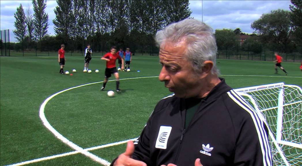 How to master soccer technique | Speed with the ball | Dribbling drill