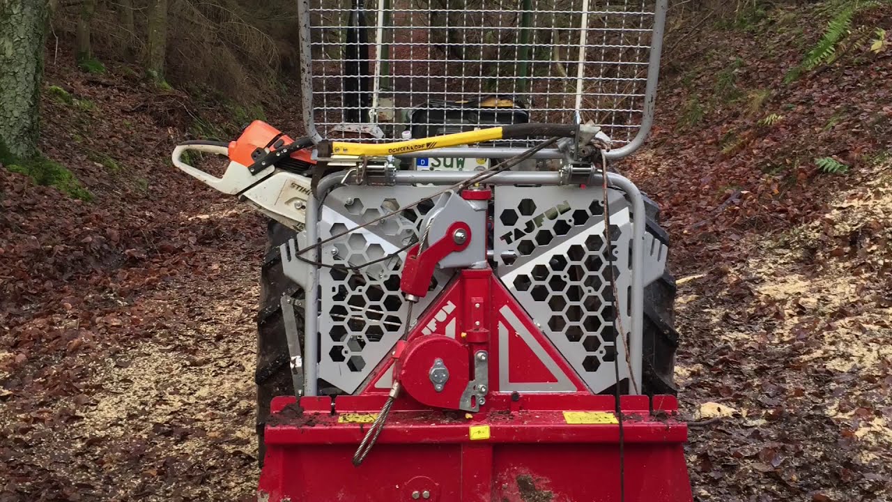 Fendt 203 Holz rücken Test TAJFUN 35A 3,5t Winde Sturmschaden aufarbeiten