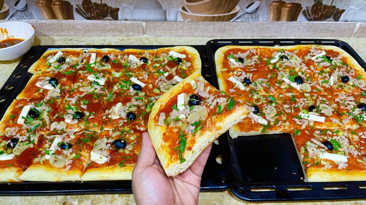 عجينة قطنية و خفيفة للبيتزا🍕../ بيتزا عائلية خفيفة هدا ما يليق فالصيف😍