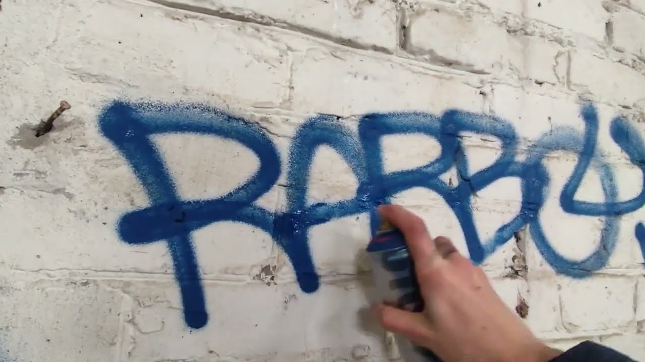 GRAFFITI TAGGING AND PIECES.