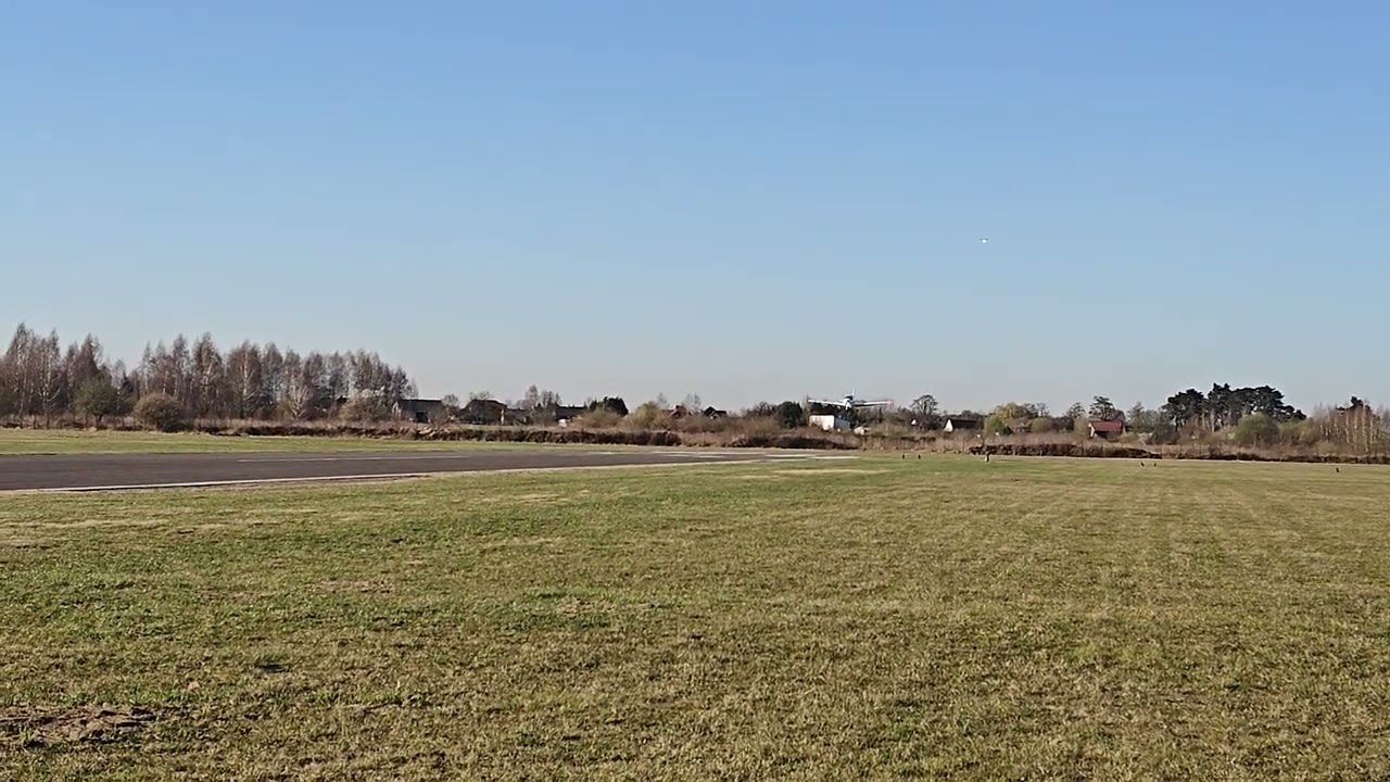Tecnam Sierra P2002JF pierwsze samodzielne lądowania
