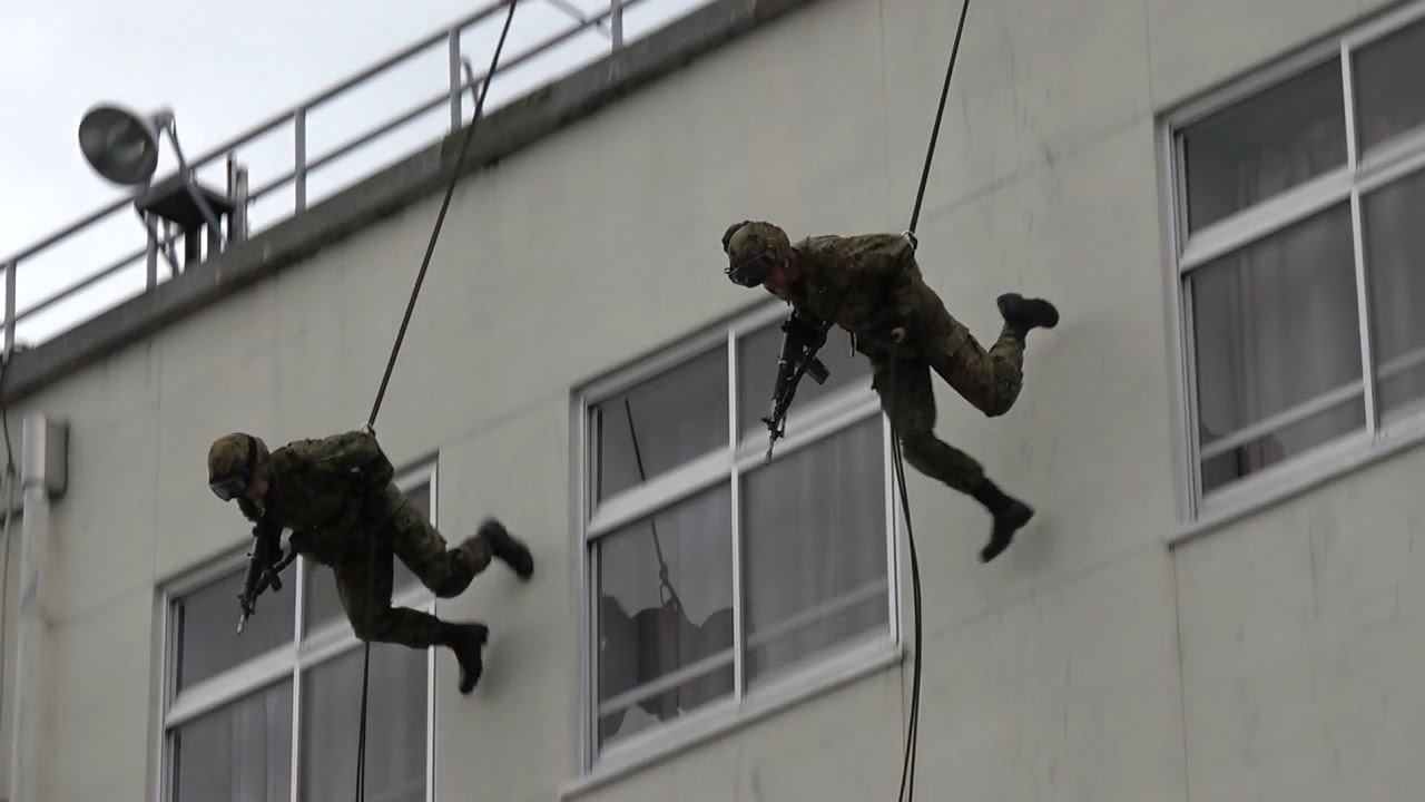 平成29年度 松本駐屯地創設67周年記念行事 レンジャー訓練展示 JGSDF Rangers rappelling demonstration 2017