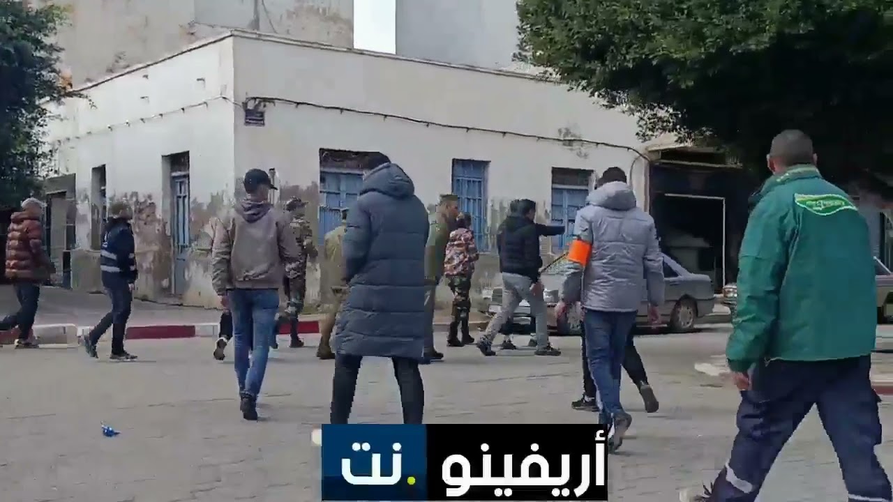 رئيسة الملحقة الادارية الأولى بالناظور في حملة واسعة لتحرير الملك العمومي.