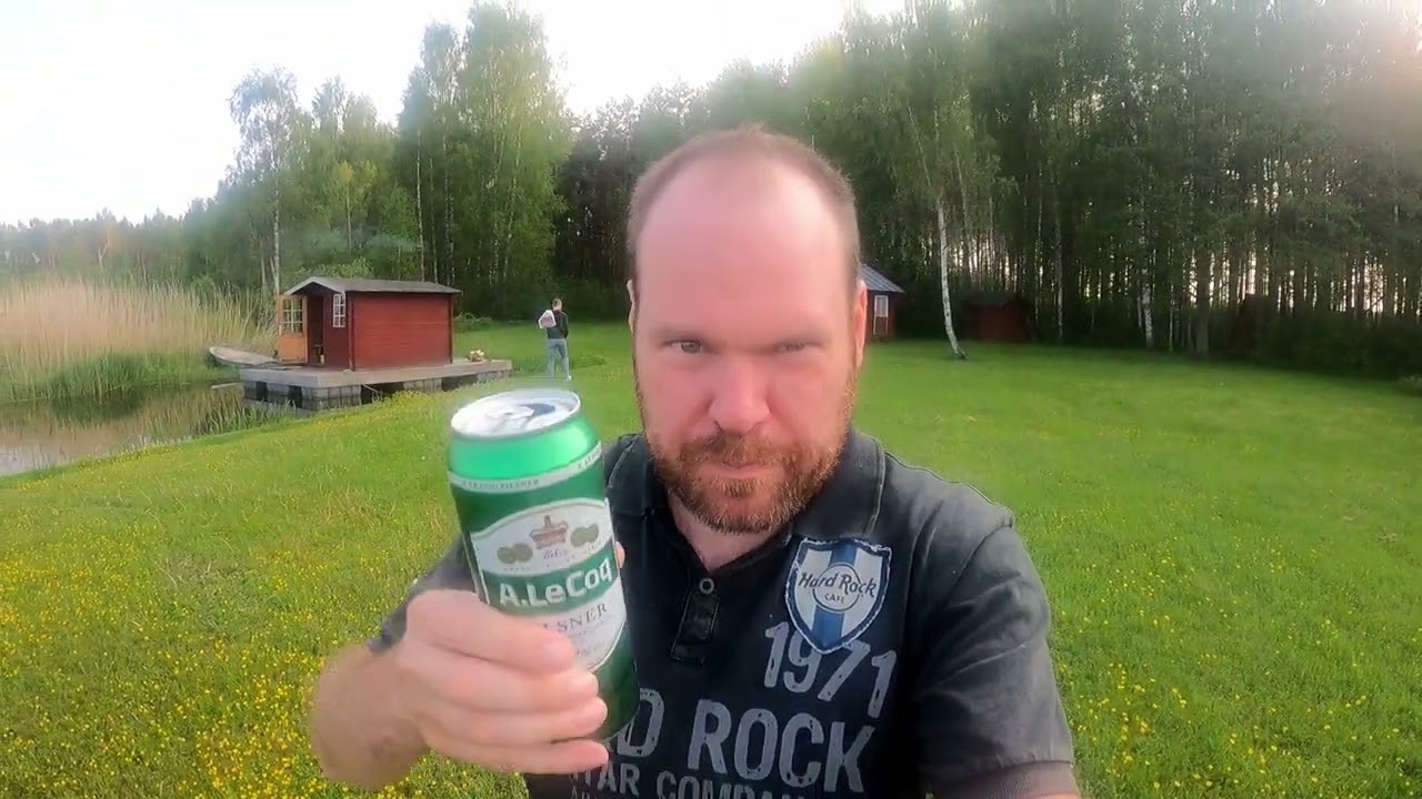 Mikitam&auml;e h&auml;ng ja parvsaunaga j&auml;rvel