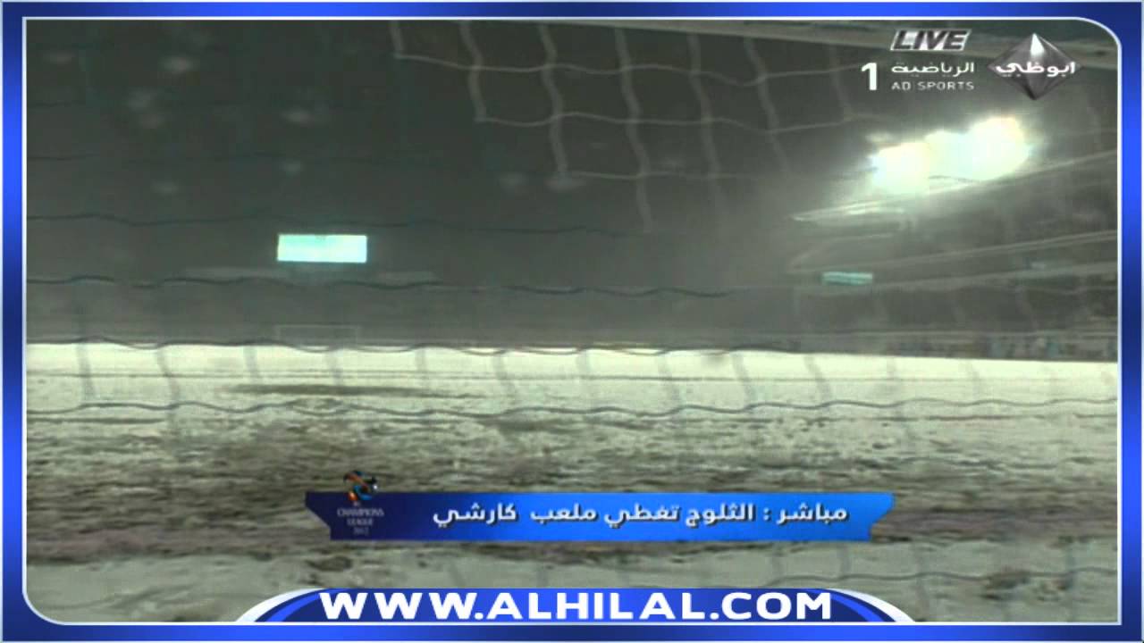 بخ الكرة باللون الاحمر يفقد مذيع ابوظبي اعصابه  HD