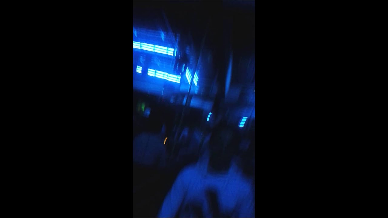 DISCOTECA IRIS (10-8-13) Kimi pinchando temazos y furón trastornado bailando!