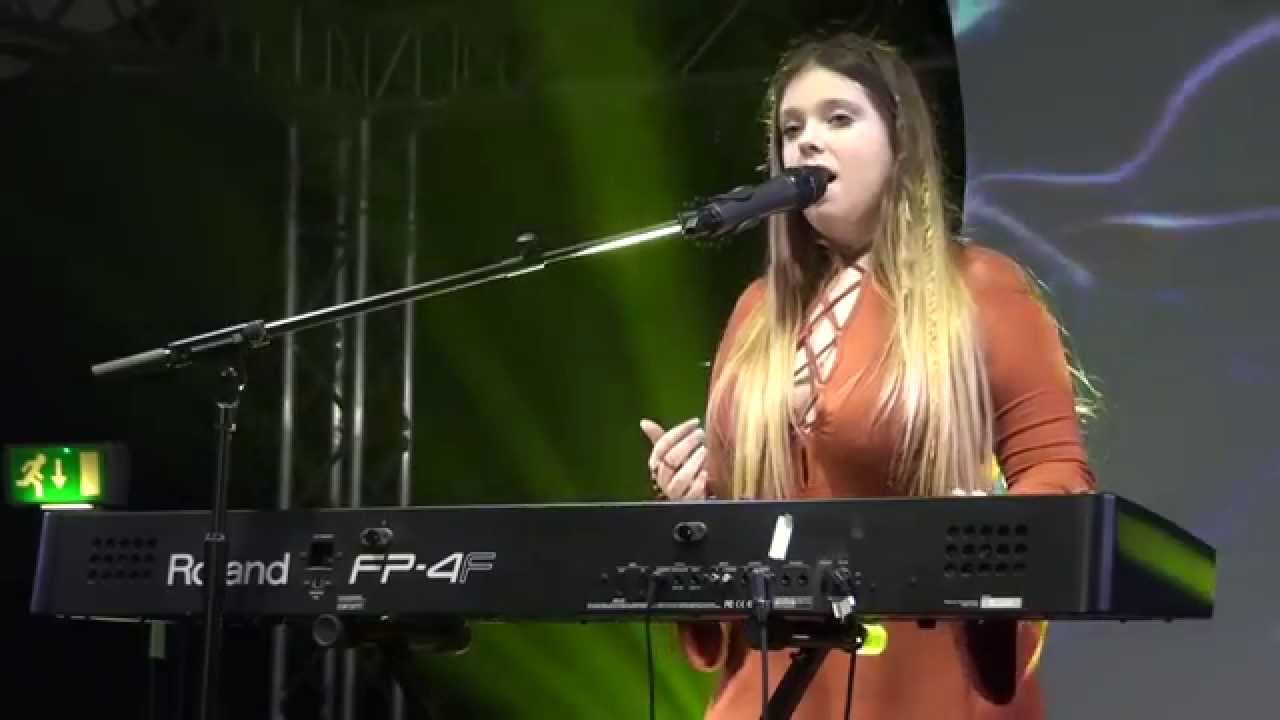 IN FOR THE KILL – LA ROUX performed by RACHEL ANN at TeenStar singing contest