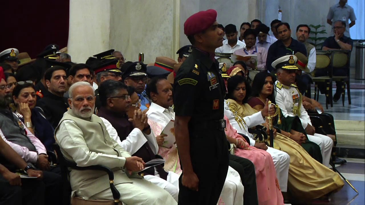 President Kovind presents Shaurya Chakra to Captain (Now Major) Pradeep Shoury Arya