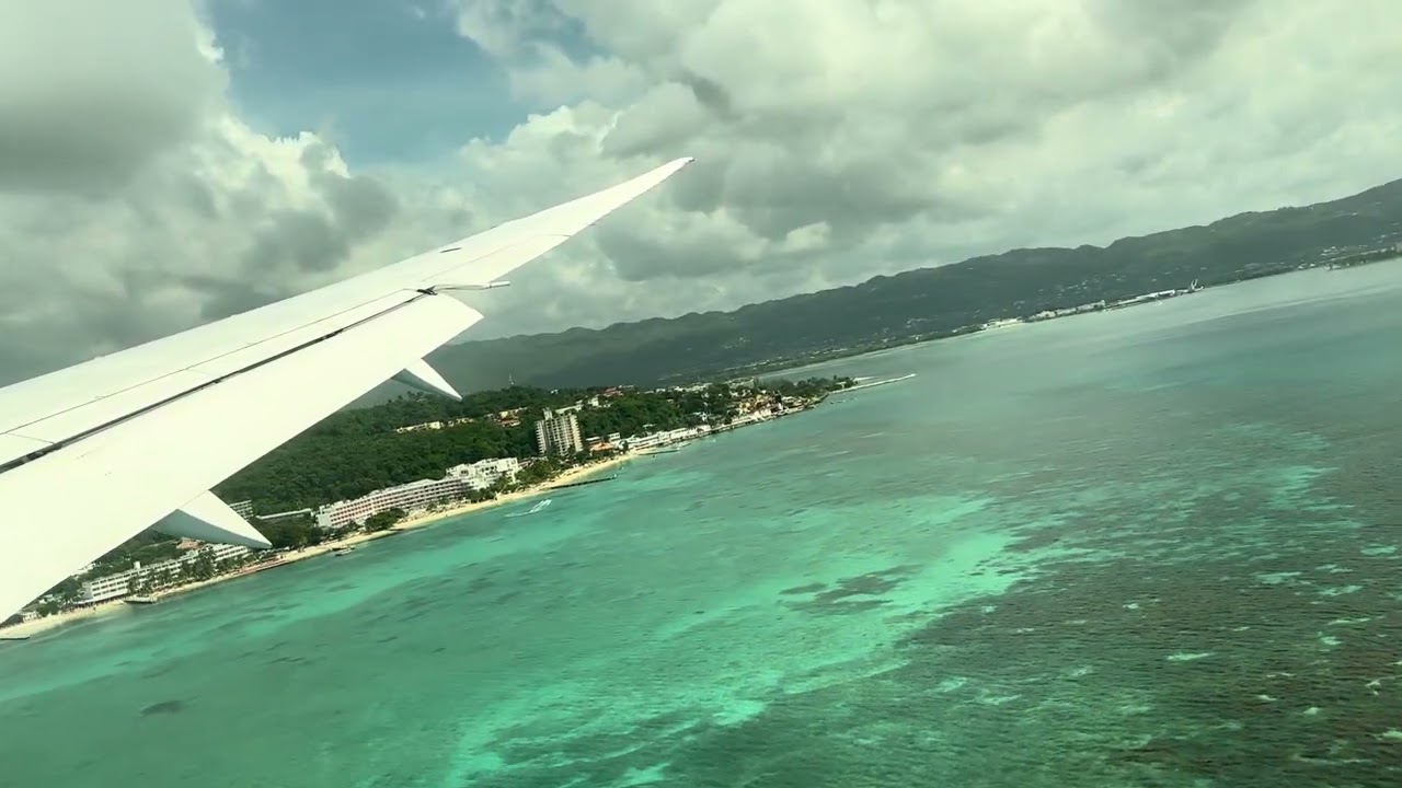 Landing at Sangster International Airport (MBJ), Montego Bay, Jamaica
