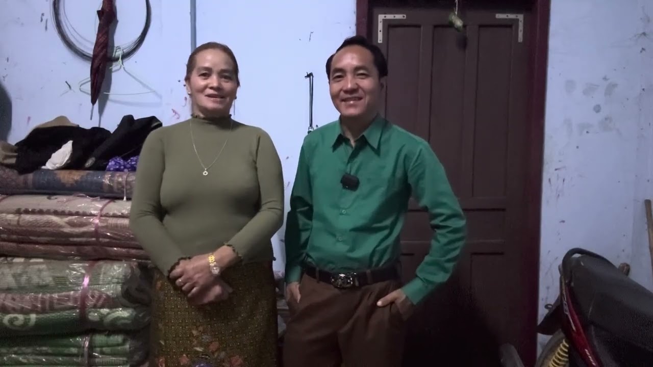 Nkauj neaug thaum i